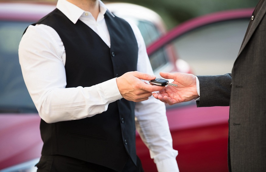 What Are The Responsibilities Of A Valet Parking Attendant